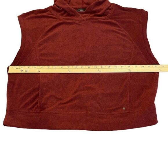 prAna Anillio Active Wear Muscle Hoodie Burgundy Wine Terry Pockets Size Large - Picture 8 of 10